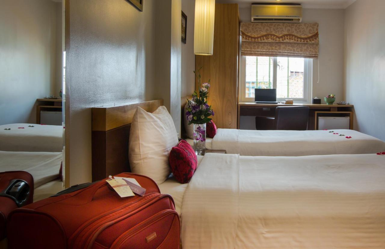 Eliana Ruby Hotel & Travel Hanoi Exterior foto