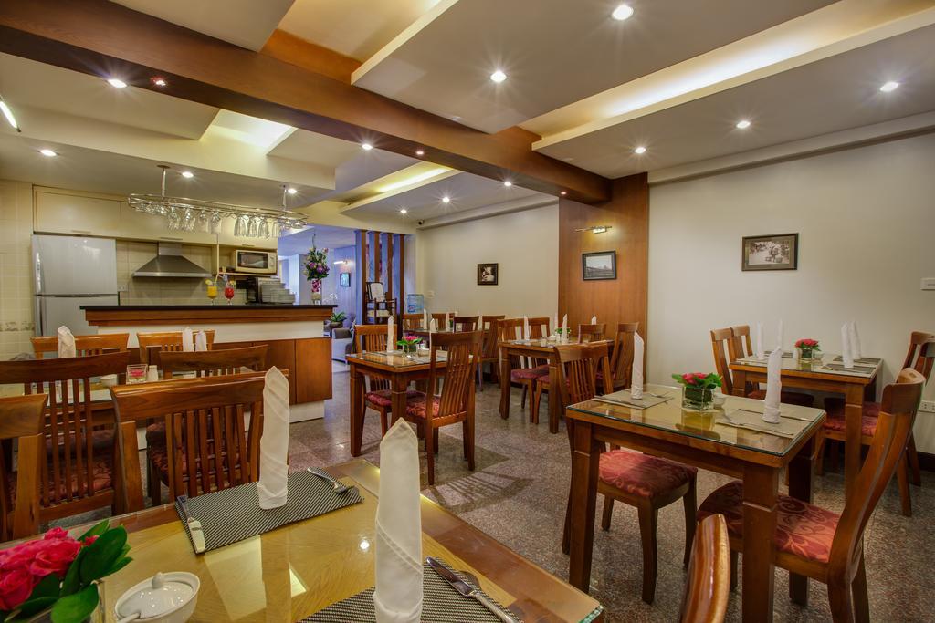 Eliana Ruby Hotel & Travel Hanoi Exterior foto