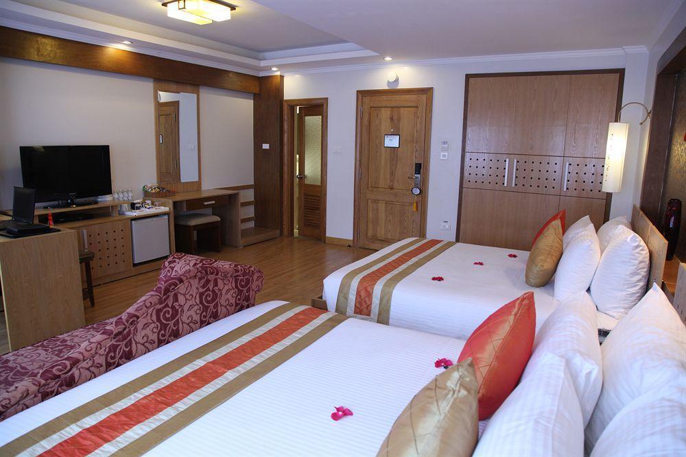 Eliana Ruby Hotel & Travel Hanoi Exterior foto