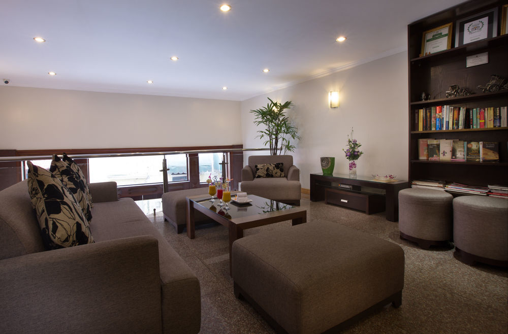 Eliana Ruby Hotel & Travel Hanoi Exterior foto