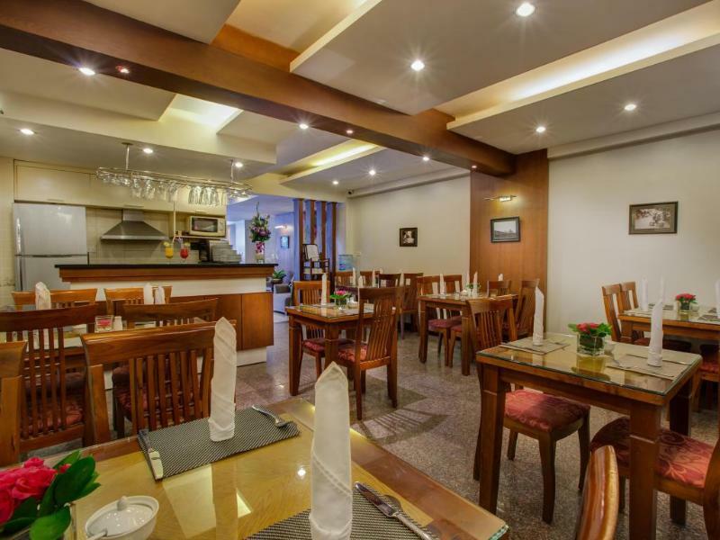 Eliana Ruby Hotel & Travel Hanoi Exterior foto